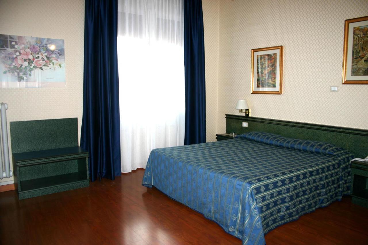 Hotel Centrale Bologna Room photo